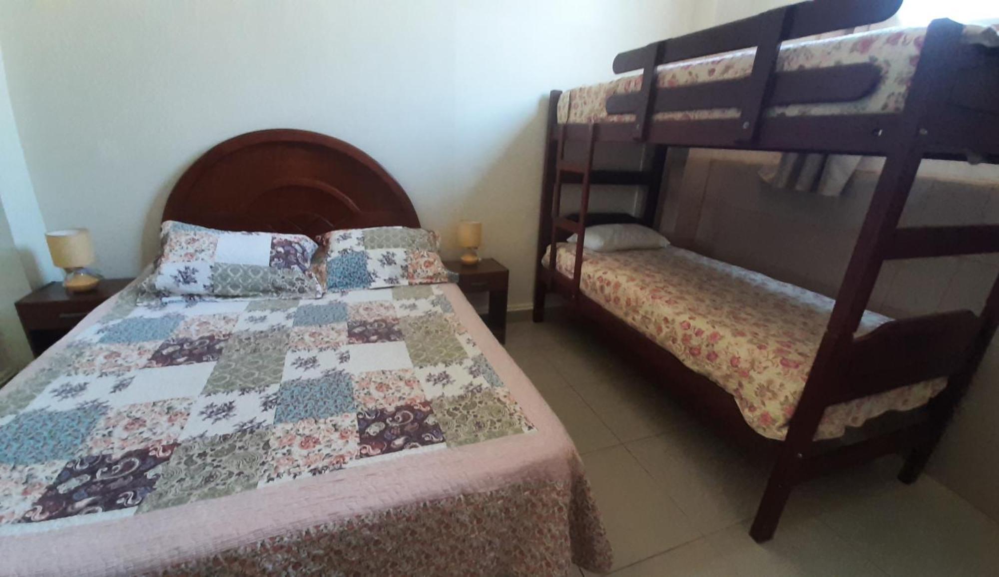 Apart Maxi Arica Bagian luar foto